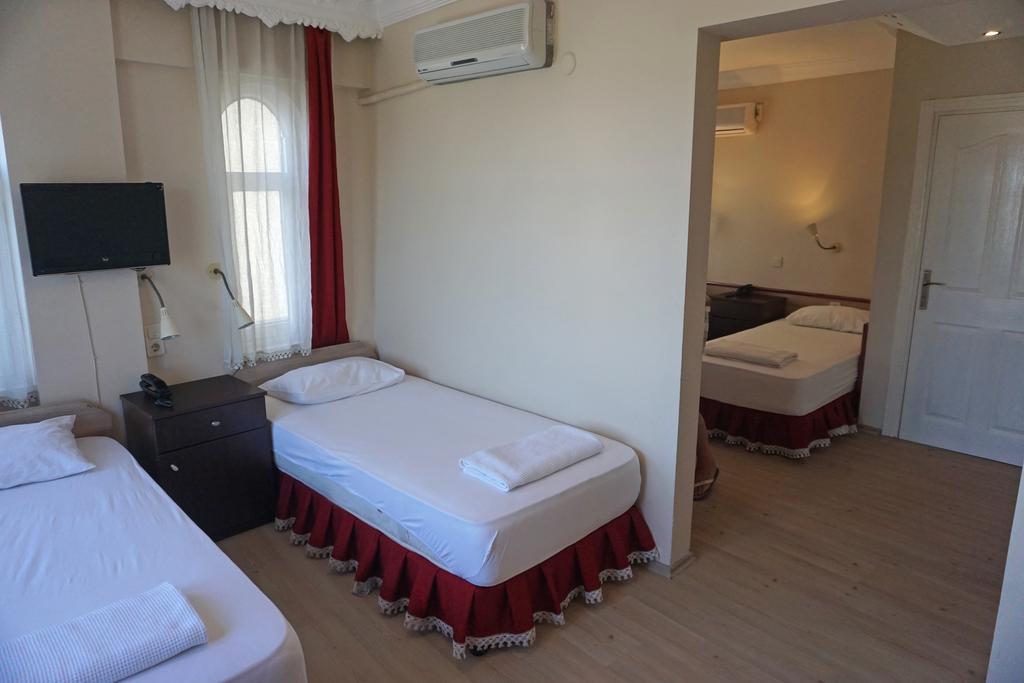 Boss Hotel Eceabat Exterior foto